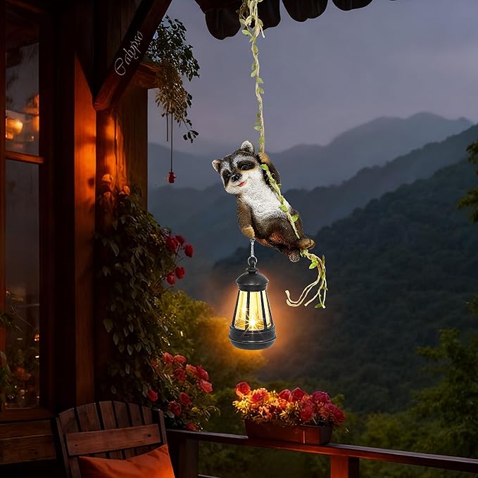 Solar Hanging Raccoon Statue, Outdoor Resin Animal Figurine with LED Lights for Garden, Fence, Porch, Patio, Yard Decor, Dusk to Dawn Auto On/Off