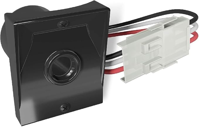 Solus Dusk-to-Dawn Sensor with Ezee Change Plug – Outdoor Photocell Sensor for 3" Lamp Posts – Auto On/Off – UL Listed – 120V – 5 Year Warranty, (Black, Pack of 1)