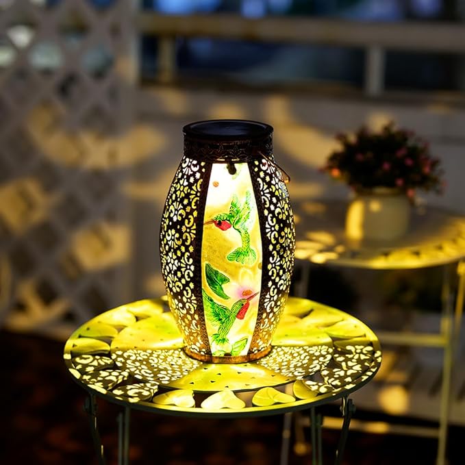 VEWOGARDEN Hummingbird Solar Lanterns Outdoor Waterproof Hanging Solar Lantern Decorative Outdoor LED Lantern Lights for Patio Yard Table Garden Decor