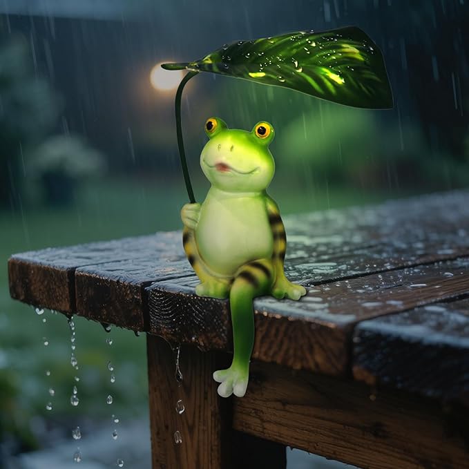 Frog Solar Lawn Figurine Light, Waterproof