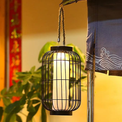 Large Outdoor Solar Lanterns Hanging Light Waterproof LED Garden Lights solar powered Retro Metal Auto On Off Table Lamp for Garden Patio Porch Lawn Pathway Walkway Tabletop Decorative(Black)