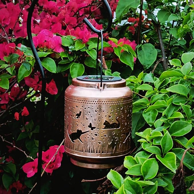 Cat Solar Outdoor Waterproof Lantern Garden Decor Birthday Gifts for Women Mon Grandma Metal Hanging Solar Lights Outside LED Lanterns for Yard Patio Lawn Pathway Landscape (Cat)