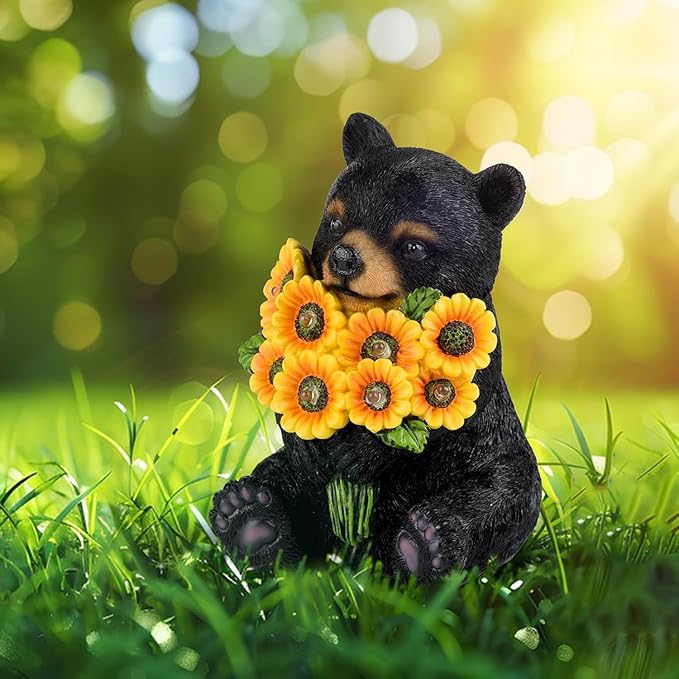 Bear Solar Lawn Figurine Light, Waterproof