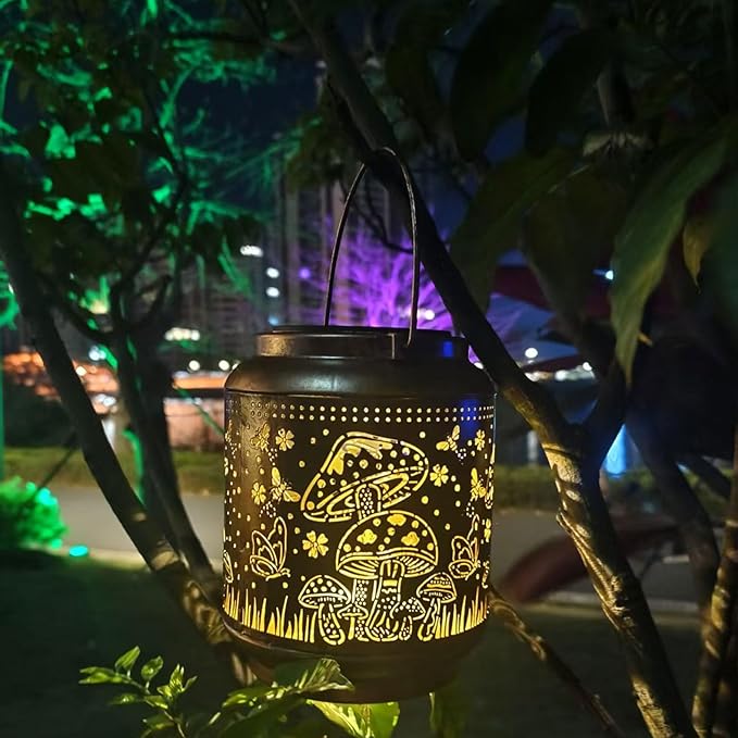 Mushroom Solar Lanterns Outdoor Waterproof Hanging,Garden Decor Metal Watering can Lights,Solar Lights Mushroom Gifts for Women Mom Decorative Lanterns for Patio,Lawn,Porch,Pathway,Garden Deco