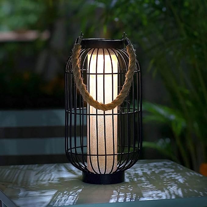 Large Outdoor Solar Lanterns Hanging Light Waterproof LED Garden Lights solar powered Retro Metal Auto On Off Table Lamp for Garden Patio Porch Lawn Pathway Walkway Tabletop Decorative(Black)
