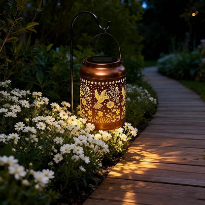 Hummingbird Solar Lanterns Outdoor Garden Decor Solar Lights Waterproof Hummingbird Decorative Hanging Metal Lights Gardening Gifts for Women Mom Grandma Outside Yard, Patio, Backyard, Farm