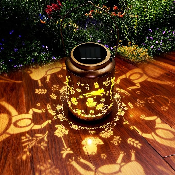 Frog Solar Lanterns Outdoor,Metal Hanging Solar Lights with Frog Projection-Waterproof Garden Decor for Yard,Patio,Backyard,Porch-Gifts for Women,Mom,Grandma,Sister