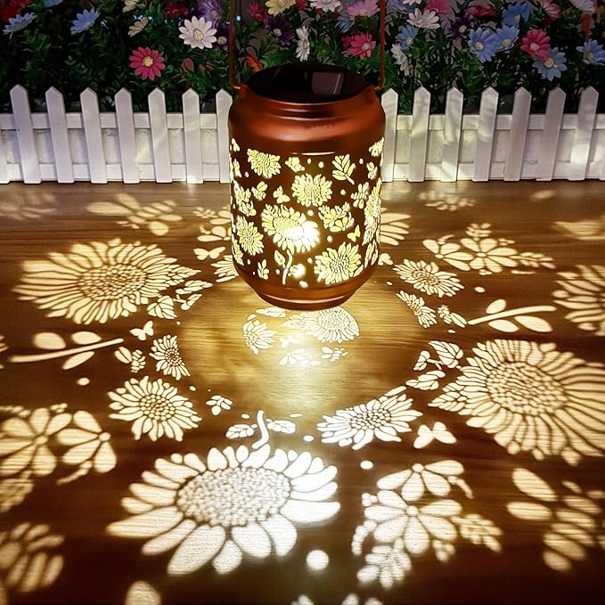 Sunflower Solar Lantern Outdoor Waterproof, Metal Hanging Solar Powered Lantern Light, Birthday Gardening Gifts for Women Mom Grandma, , Garden Decor for Yard, Patio, Porch, Backyard Balcony