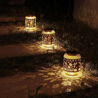 Hummingbird Solar Lanterns Outdoor Waterproof Garden Decor Birthday Gifts for Mom Women Grandma Metal Hanging Solar Lights Outdoor Decoration for Patio,Yard,Porch,Backyard