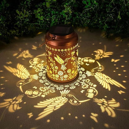 Hummingbird Solar Lanterns Outdoor Waterproof Garden Decor Birthday Gifts for Women Men Mom Hummingbird Hanging Solar Lights Metal Decoration Outside for Yard,Patio,Backyard,Porch,Tabletop