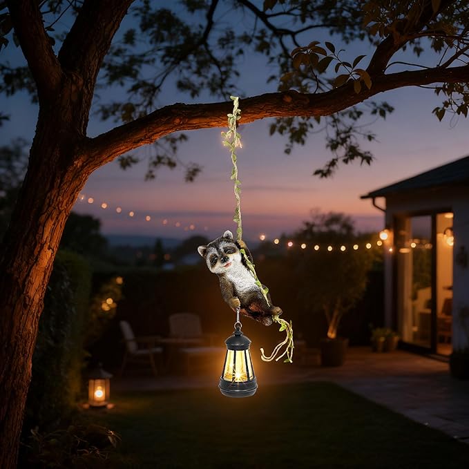 Solar Hanging Raccoon Statue, Outdoor Resin Animal Figurine with LED Lights for Garden, Fence, Porch, Patio, Yard Decor, Dusk to Dawn Auto On/Off