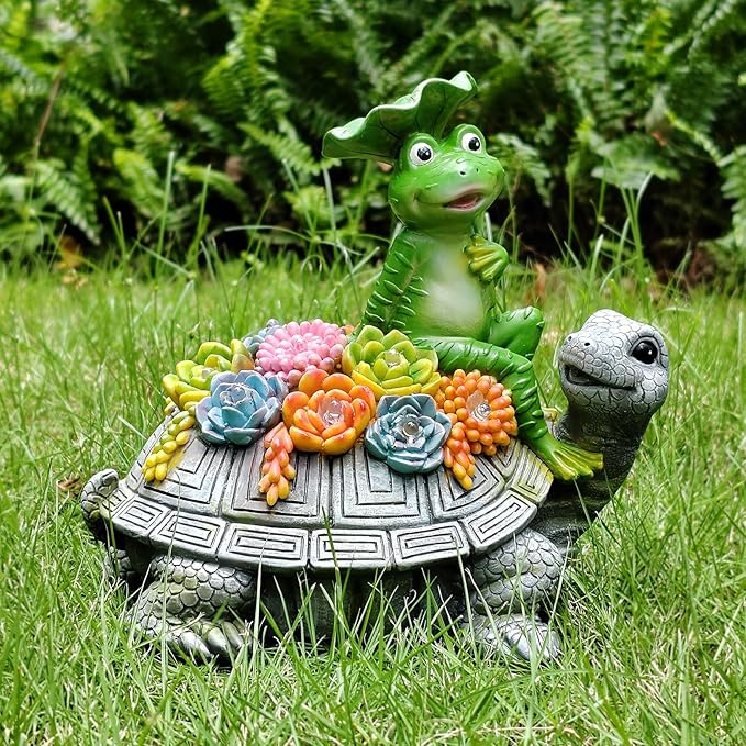 Solar Frog Statue Light, Yard Decor