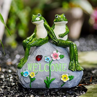 Nacome Solar Garden Outdoor Statues Frog with Succulent and 7 LED Lights - Lawn Decor for Patio, Balcony, Yard Ornament - Chrismtas Gifts for Mom Grandma