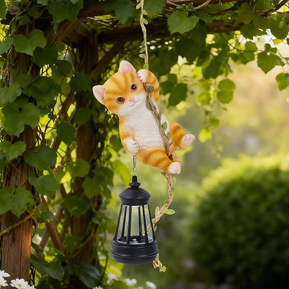 Solar Hanging Cat Statue, Outdoor Resin Orange Cat Figurine with LED Lights, Ginger Kitty Animal Ornament for Garden, Fence, Porch, Patio, Yard Decor, Dusk to Dawn Auto On/Off