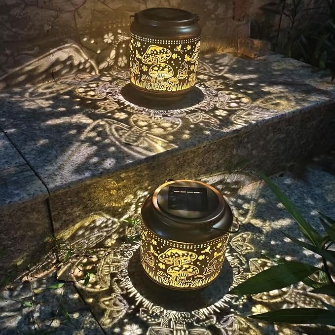 Mushroom Solar Lanterns Outdoor Waterproof Hanging,Garden Decor Metal Watering can Lights,Solar Lights Mushroom Gifts for Women Mom Decorative Lanterns for Patio,Lawn,Porch,Pathway,Garden Deco