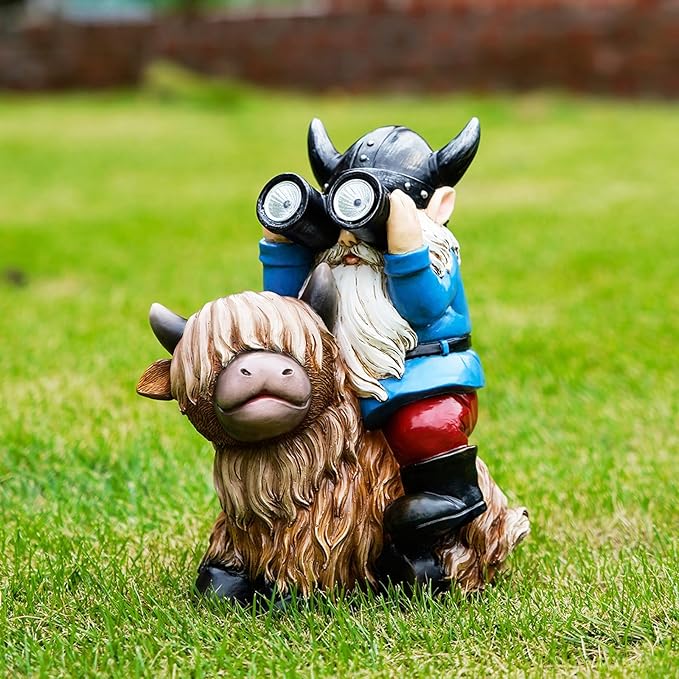 Solar Gnome Statue Light, Yard Decor