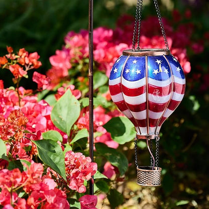 TERESA'S COLLECTIONS Hot Air Balloon Solar Lantern for Patriotic Garden Decor, 4th of July Hanging Flickering Flame Outdoor Lights for Trees, Blue&Red Memorial Day Decorations for Party Gift for Mom