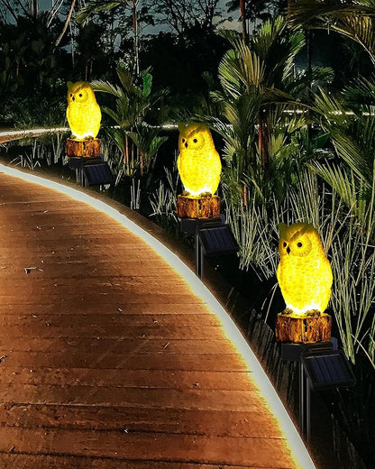iStatue Owl Solar Decorative Garden Stake Lighting, Waterproof Cute Animal Outdoor Figurine Lights Ornament Statue Decor for Pathway, Patio, Lawn Housewarming (Owl)